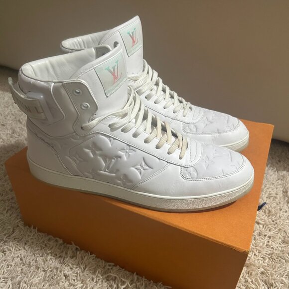 Louis Vuitton Luxembourg High Top Sneakers - Size MS 1200 main image 5